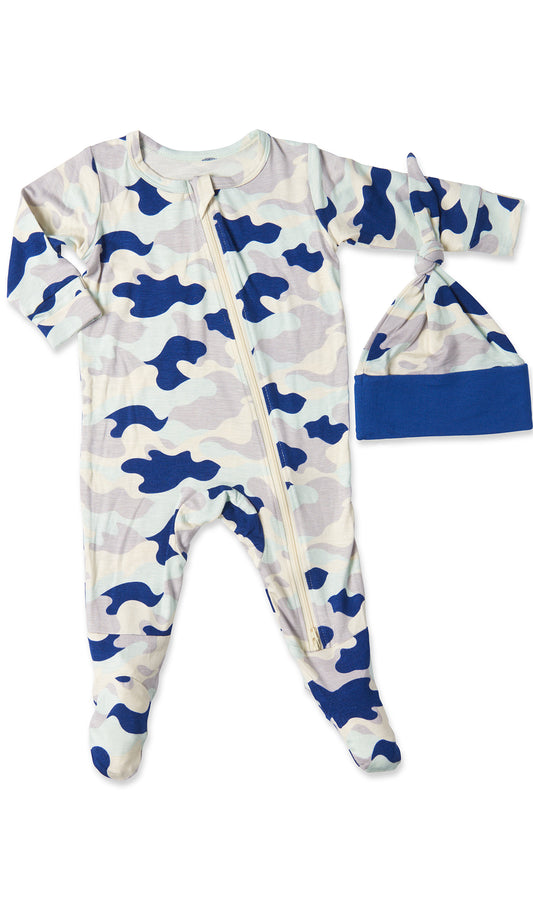 Camo Footie 2-Piece with long sleeves, zip front and matching knotted baby hat.