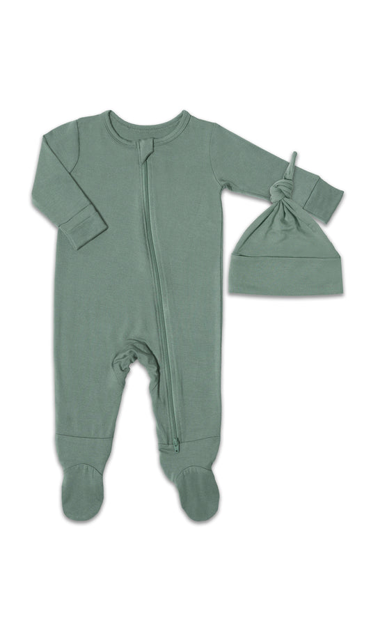 Basil Footie 2-Piece with long sleeves, zip front and matching knotted baby hat.