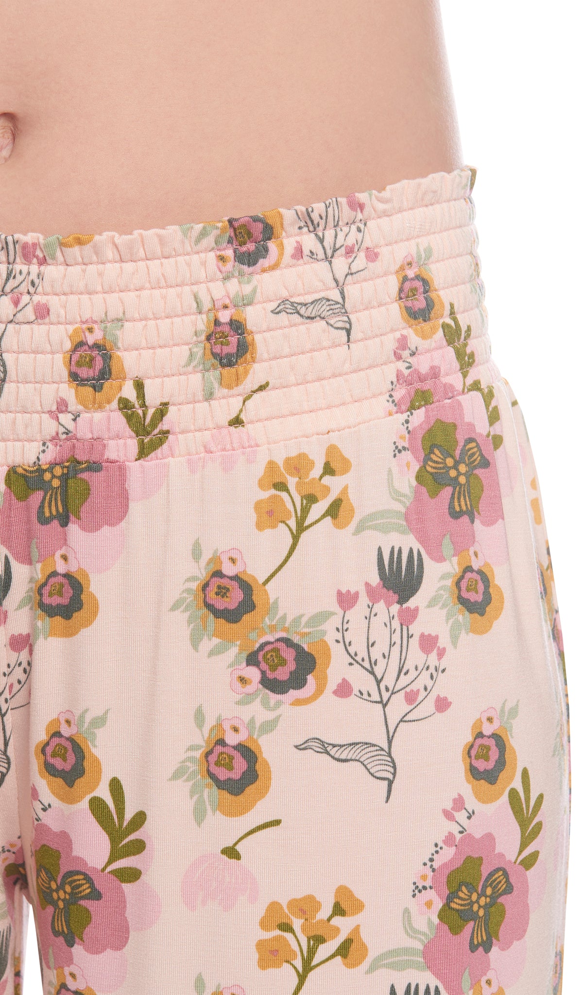 Camellia Adaline 5-Piece Set, detailed shot of smocked elastic waistband.