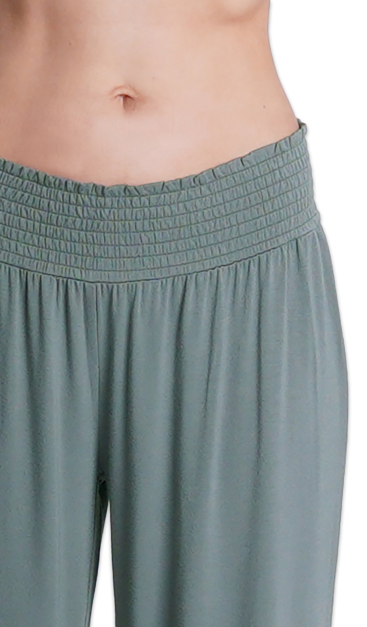 Fog Analise 5-Piece Set, detailed shot of smocked elastic waistband.
