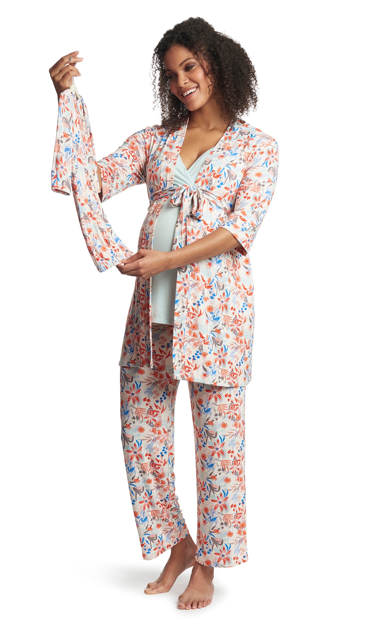 Posy Analise 5-Piece Set. Pregnant woman wearing 3/4 sleeve robe, tank top and pant while holding a baby gown.