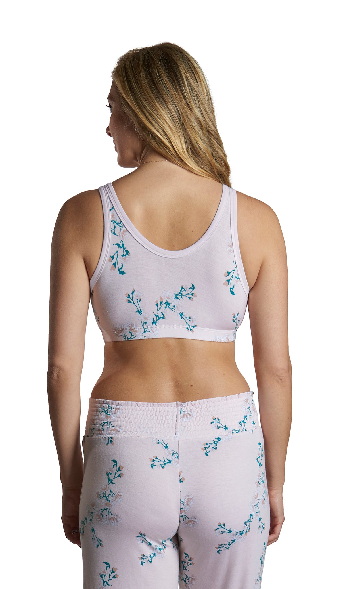 Lily Paisley 3-Pack. Detail back shot of woman wearing Lily print bra and matching pant.