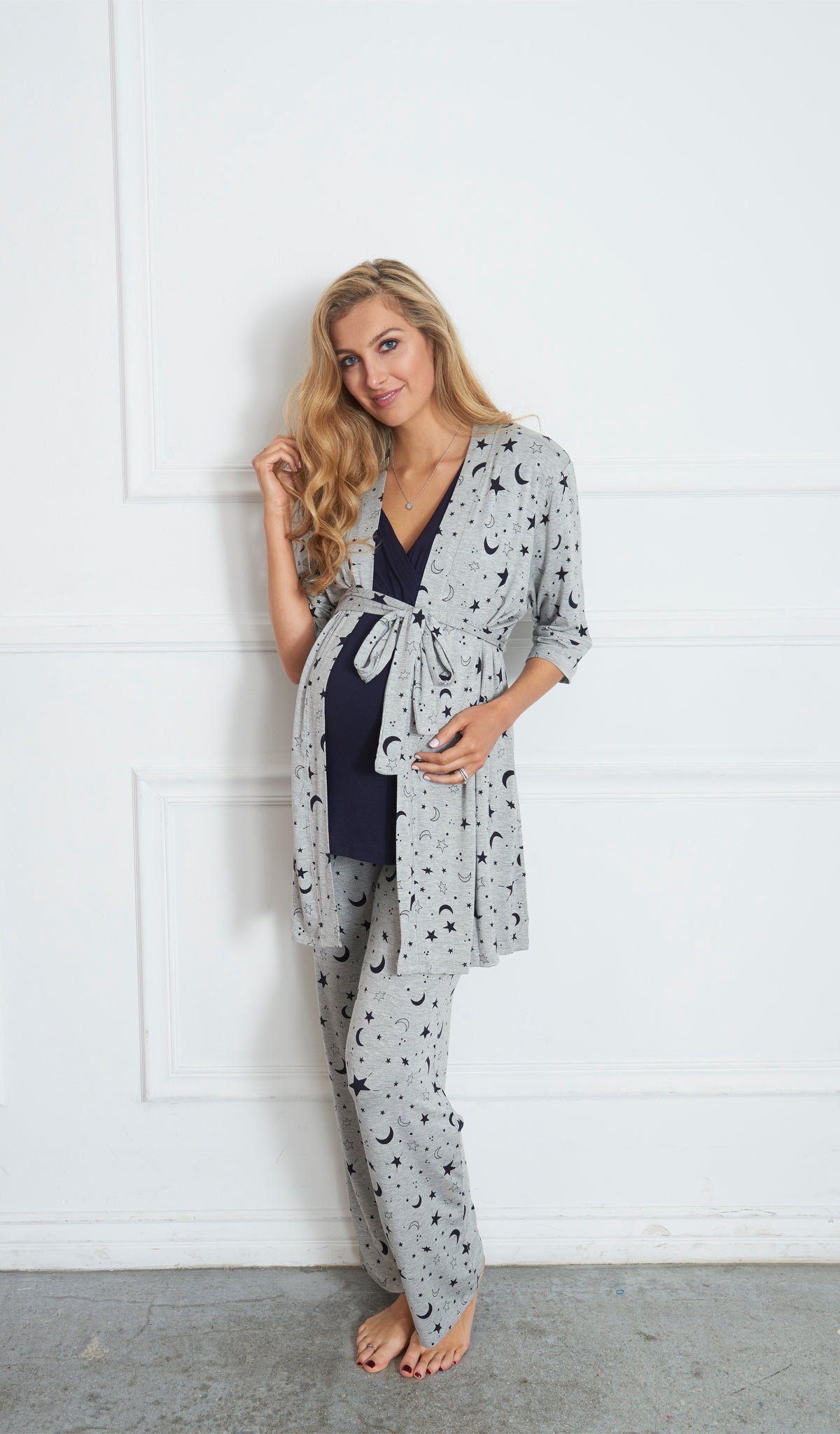 Twinkle Night Analise 3-Piece Set. Pregnant woman wearing 3/4 sleeve robe, tank top and pant in lifestyle shot..