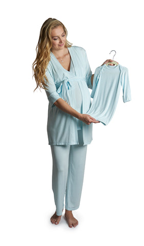 Whispering Blue Analise 5-Piece Set. Pregnant woman wearing 3/4 sleeve robe, tank top and pant while holding a baby gown.